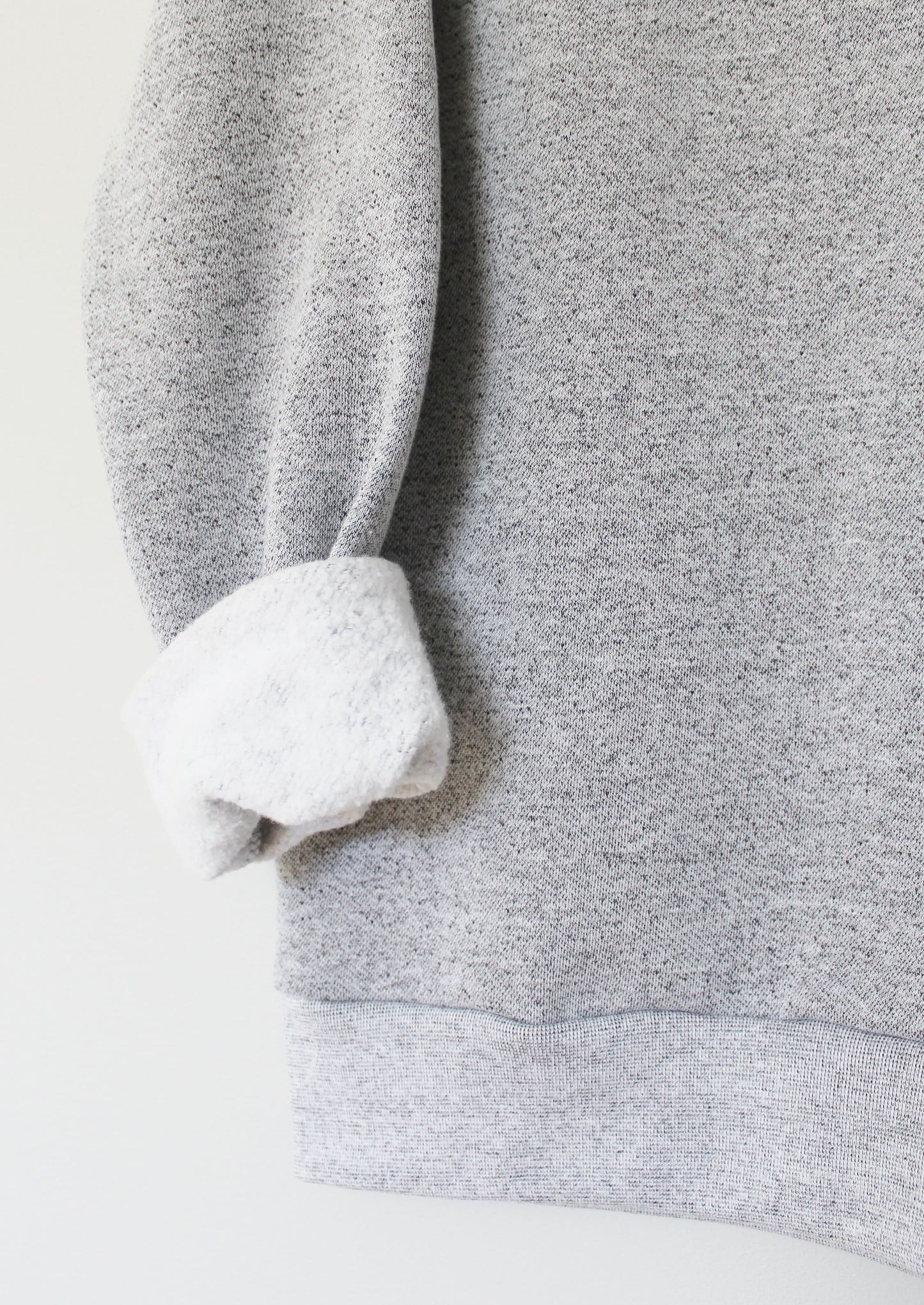 Sweat-shirt Koala, col d’équipage unisexe koala ours, pull gris estampillé à la main linoprint, vêtements imprimés à la main, pull en polaire, mode éthique