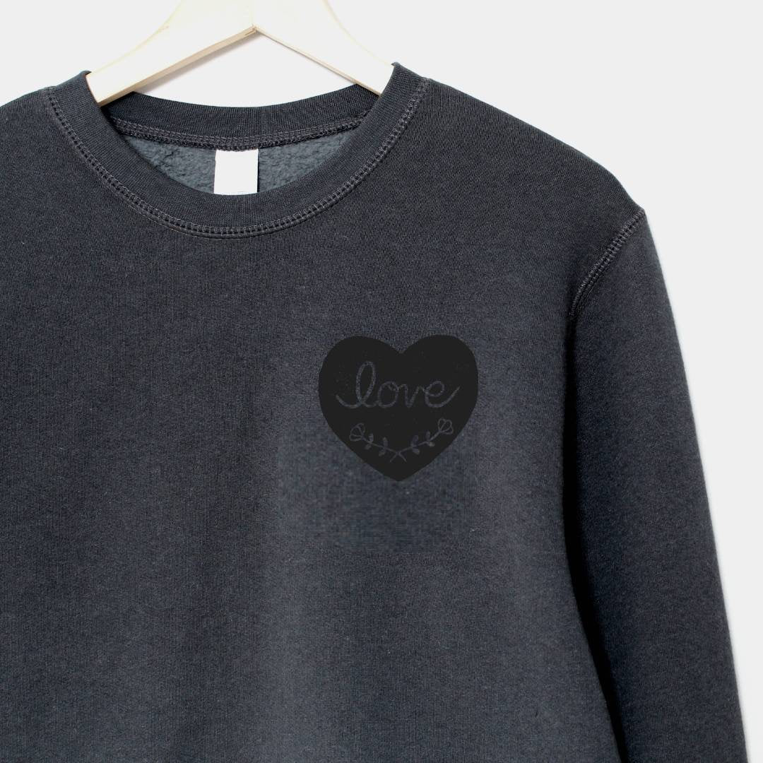 Sweat-shirt Love, col d'équipage UNISEX en bambou, imprimé coeur graphique love, pull en coton biologique naturel, estampillé à la main, imprimé bloc, mode éthique