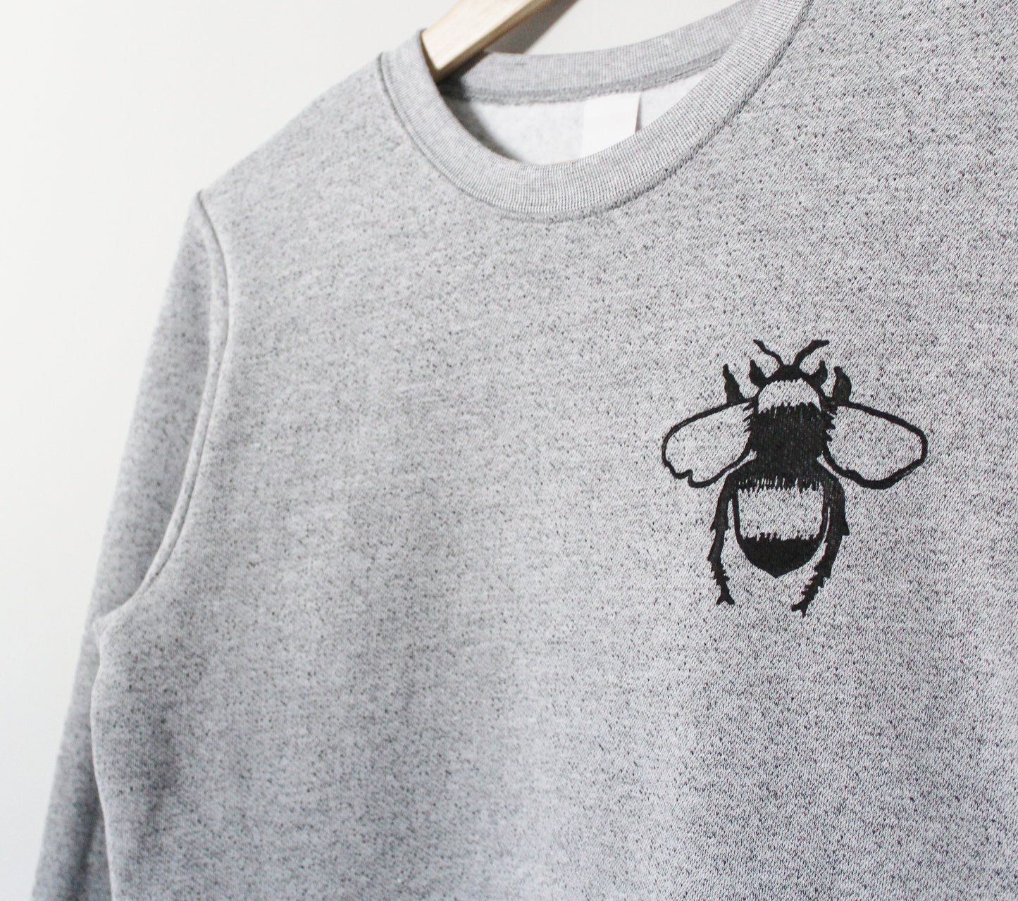 Bee sweatshirt, unisex bumble bee crewneck, black honey bee linoprint, minimalist insect design, hand block print sweater grey fleece jumper