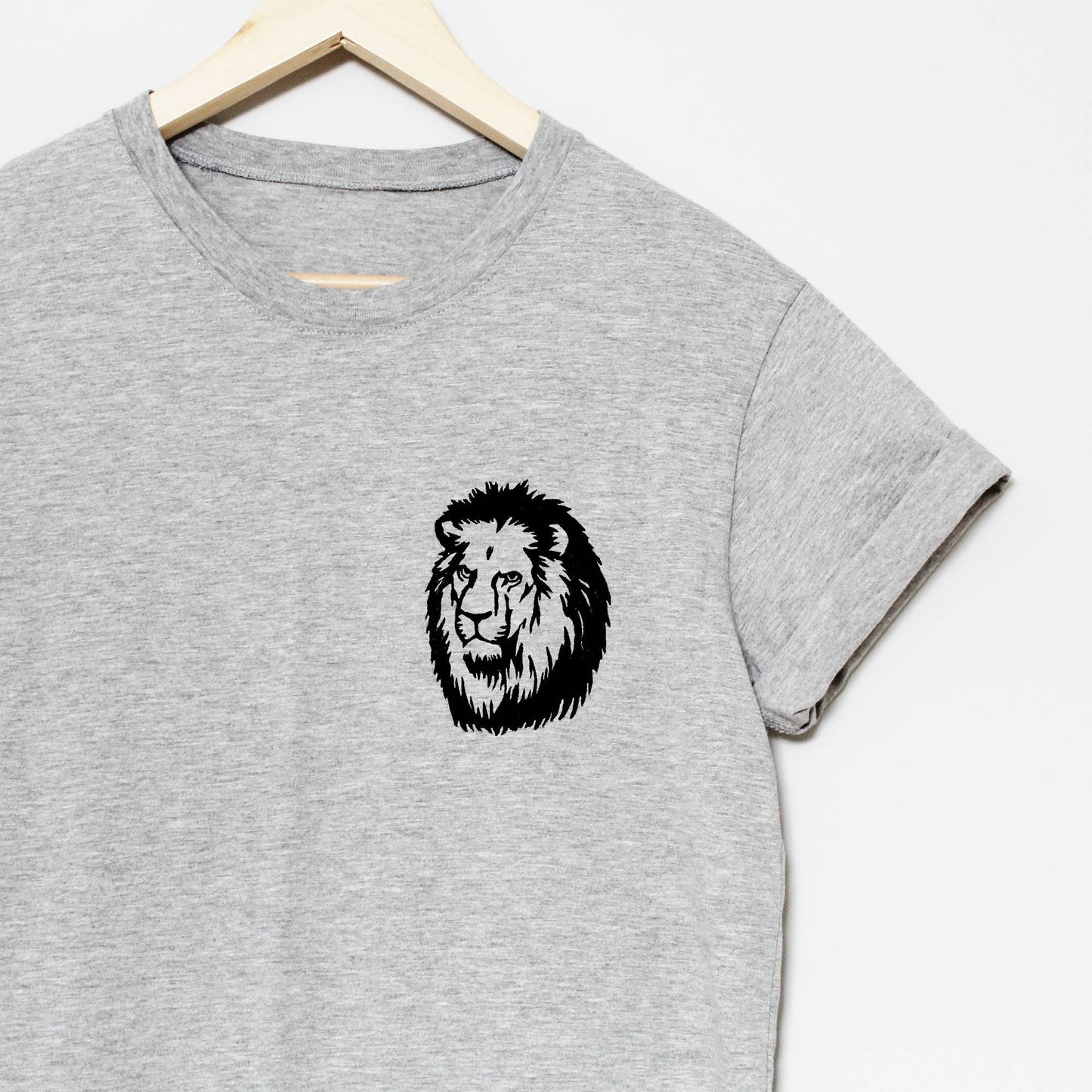 Lion t-shirt, UNISEX lion shirt, hand printed tee, animal clothing, hand stamped lino design, block print, linocut tshirt, feline print tee