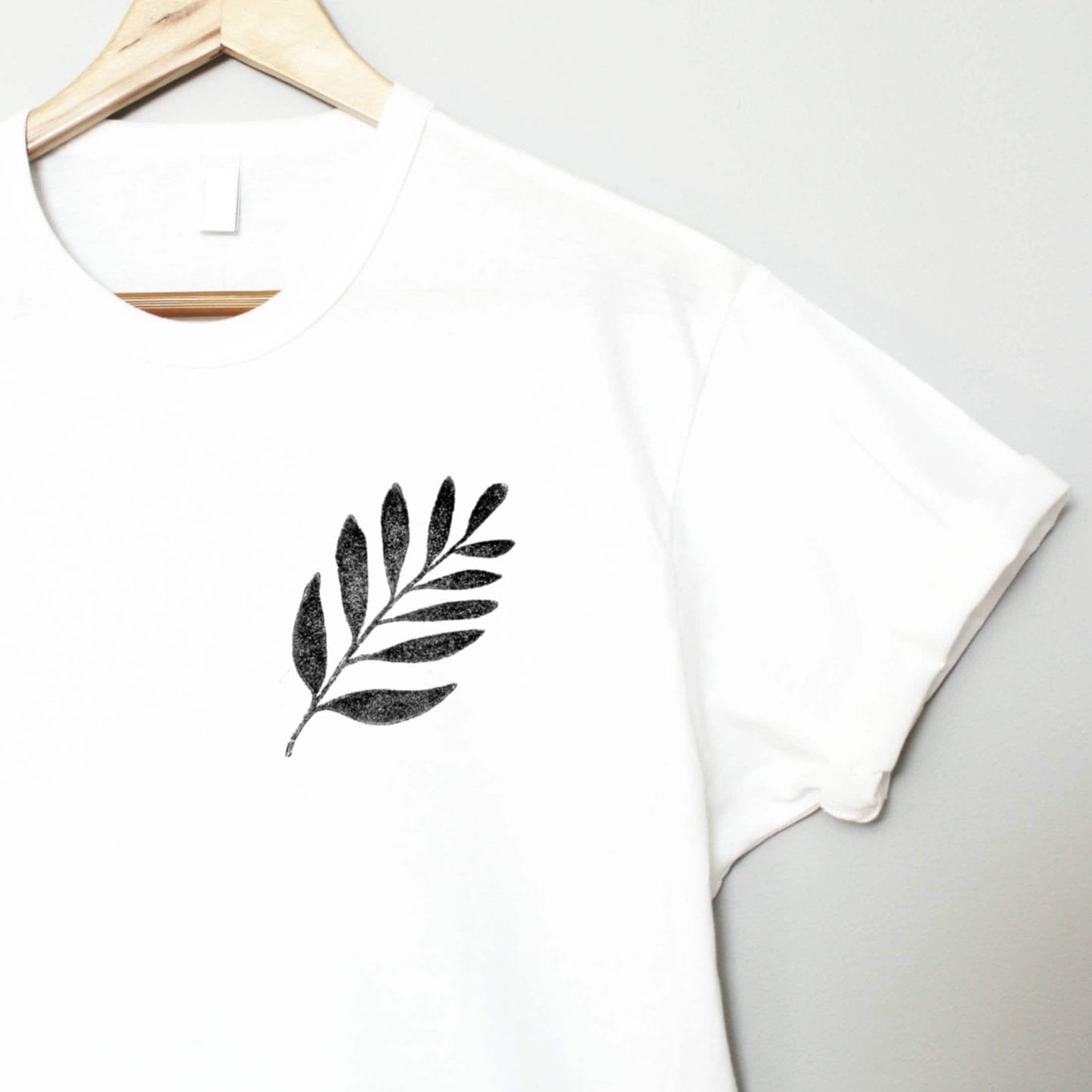 Leaf t-shirt, UNISEX hand printed plant shirt, minimalist botanical block print, hand stamped foliage lino tee, ethical fashion