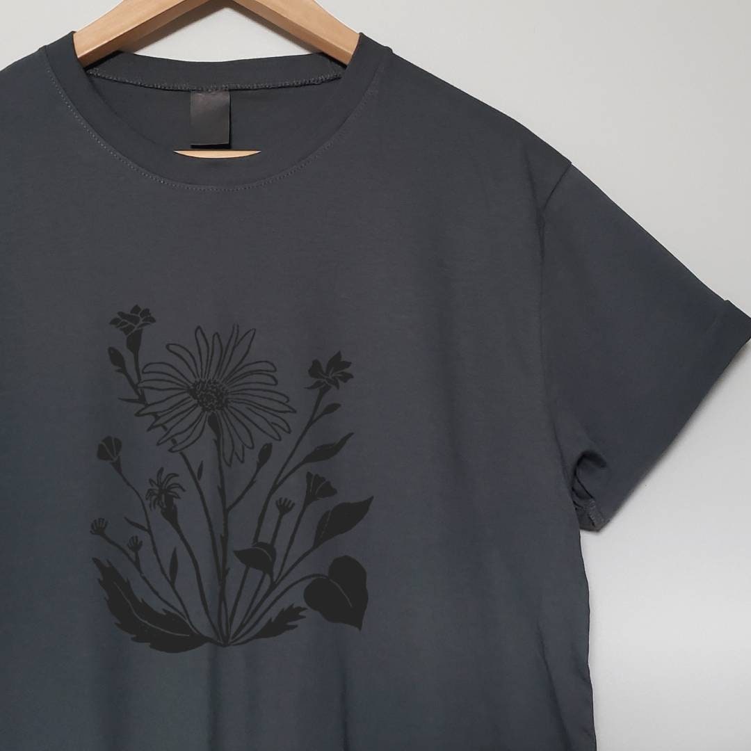 Flower t-shirt, UNISEX hand printed wildflowers tee, floral bouquet block print, hand stamped illustration, spring clothing, ethical fashion