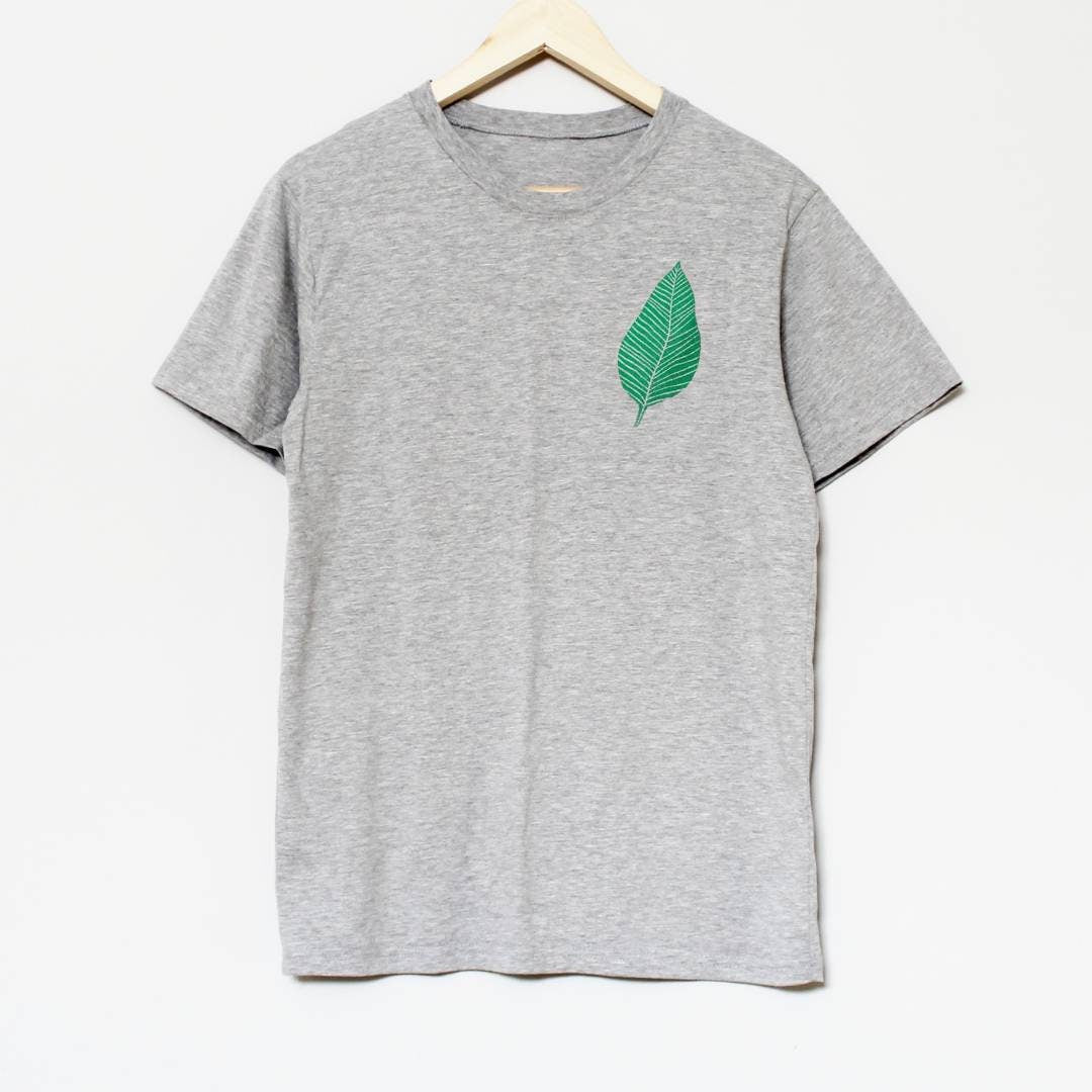 Green leaf t-shirt, UNISEX hand printed plant shirt, minimalist leaf block print, hand stamped botanical lino tee,  ethical fashion