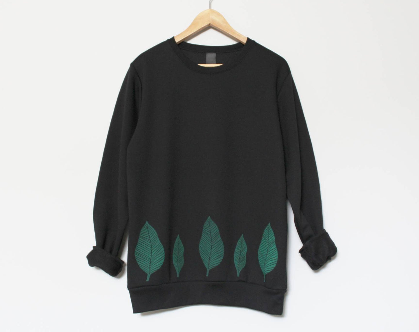 Green leaf sweatshirt, unisex hand printed plant crewneck, block printed leaf pattern, soft fleece jumper, fall clothing, ethical fashion