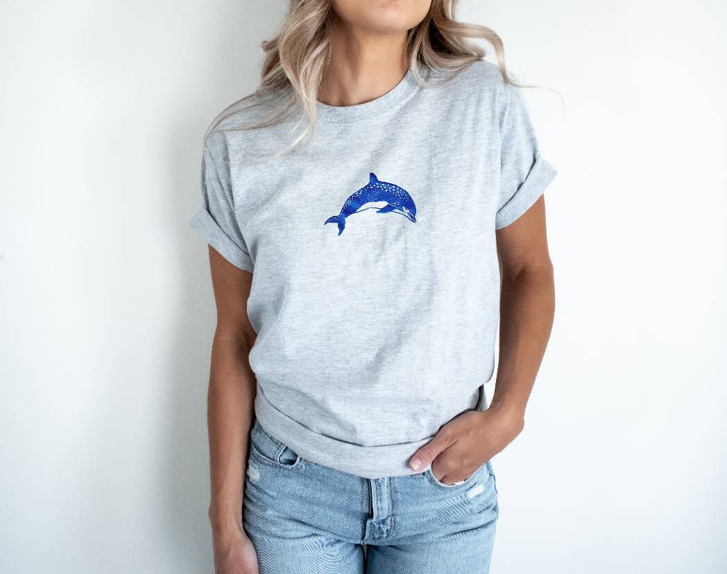 Dolphin t-shirt, UNISEX sea lover tshirt, hand printed dolphin illustration, beach summer tee, hand stamp lino block print, ethical fashion