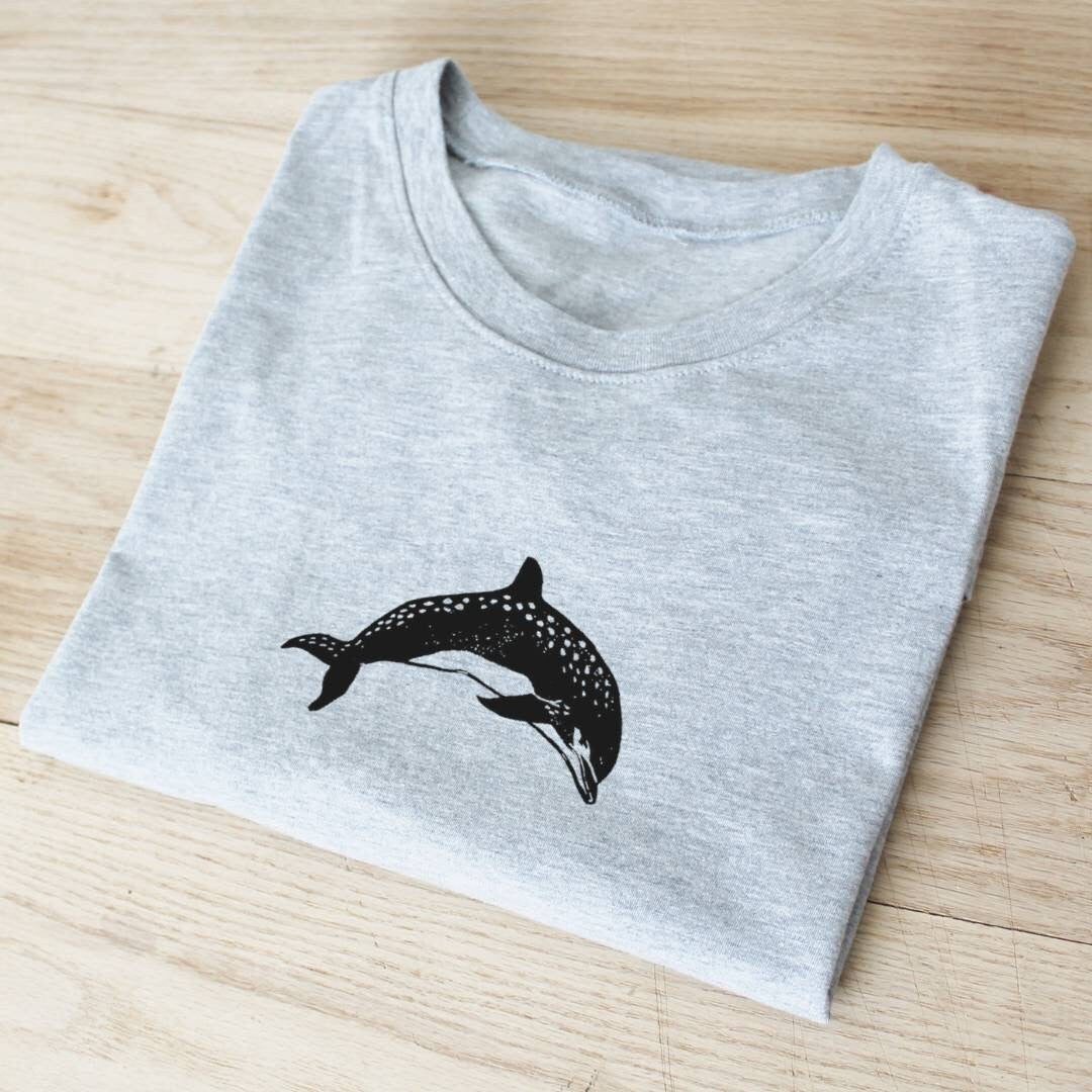 Dolphin t-shirt, UNISEX sea lover tshirt, hand printed dolphin illustration, beach summer tee, hand stamp lino block print, ethical fashion