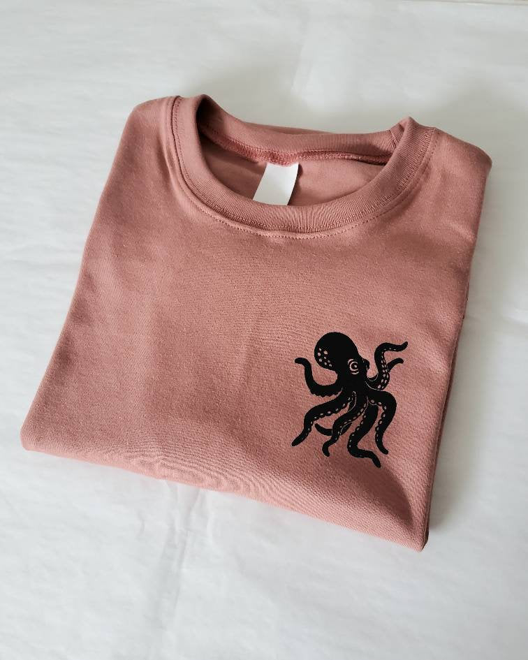 Octopus t-shirt, hand printed unisex  sea lover tee, minimalist sea creature shirt, unique block print soft tshirt, ethical fashion