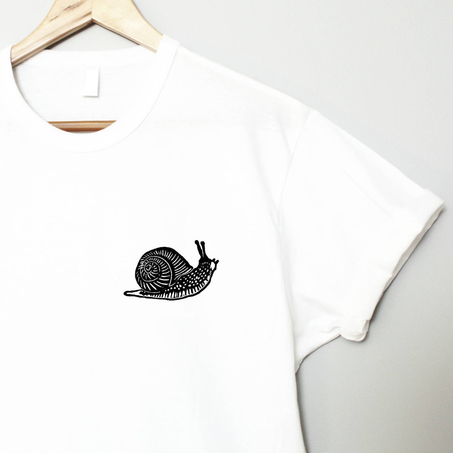 Snail t-shirt, hand printed UNISEX tshirt, cute slug tee, minimalist fashion, unique block print clothing, gift for her, ethical fashion