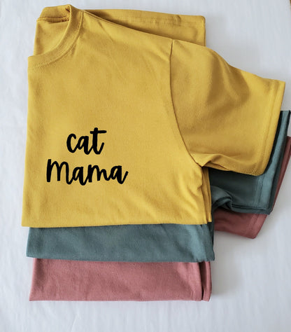 T-shirt maman chat, t-shirt unisexe imprimé à la main, cadeau amoureux des chats, maman chat, dame chat folle, tee-shirt calligraphie, mode d’automne éthique