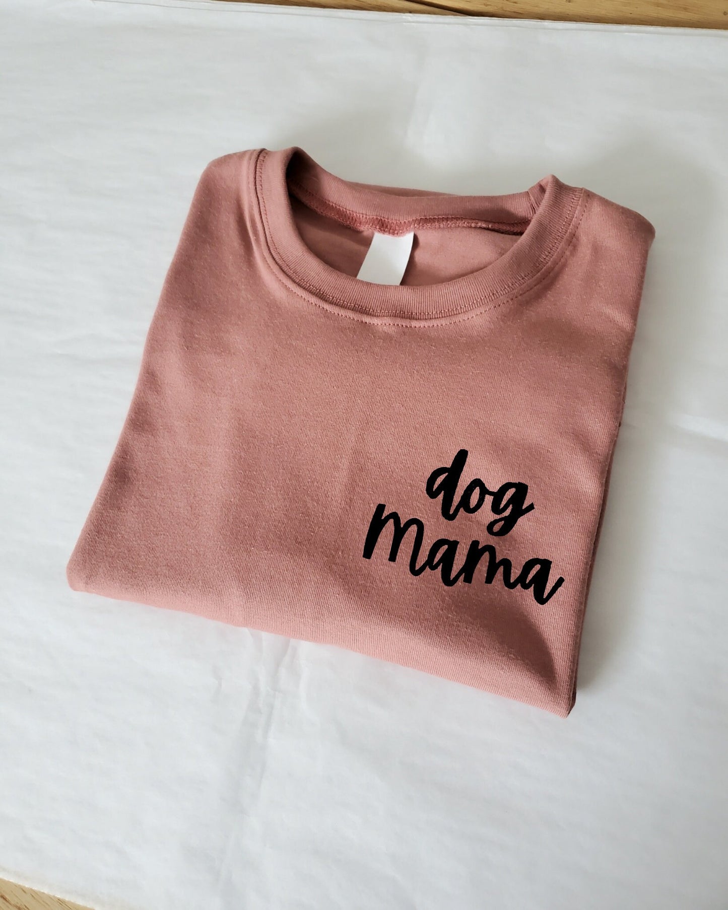 Dog mama t-shirt, hand printed unisex tshirt, dog lover gift, dog mom shirt, calligraphy tee, ethical fall fashion