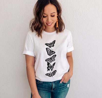T-shirt papillon, t-shirt imprimé à la main UNISEX, imprimé d’insectes linogravés, illustration de thème botanique imprimé en bloc, mode éthique