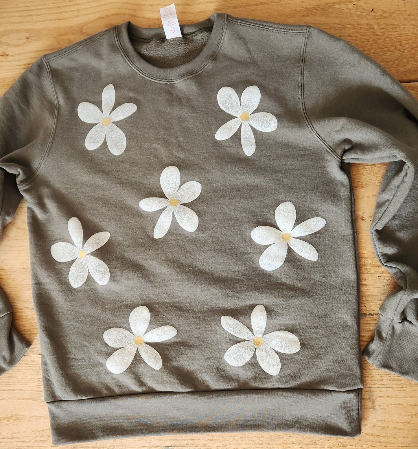 Daisy flower sweatshirt, unisex organic cotton crewneck, all over block print floral pattern, vintage inspired, ethical fall fashion