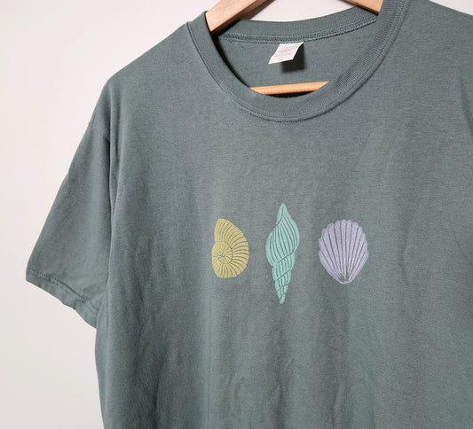 Sea shell t-shirt, hand printed ocean unisex tee, pastel seashells theme, block print beach tshirt, ethical organic summer fashion